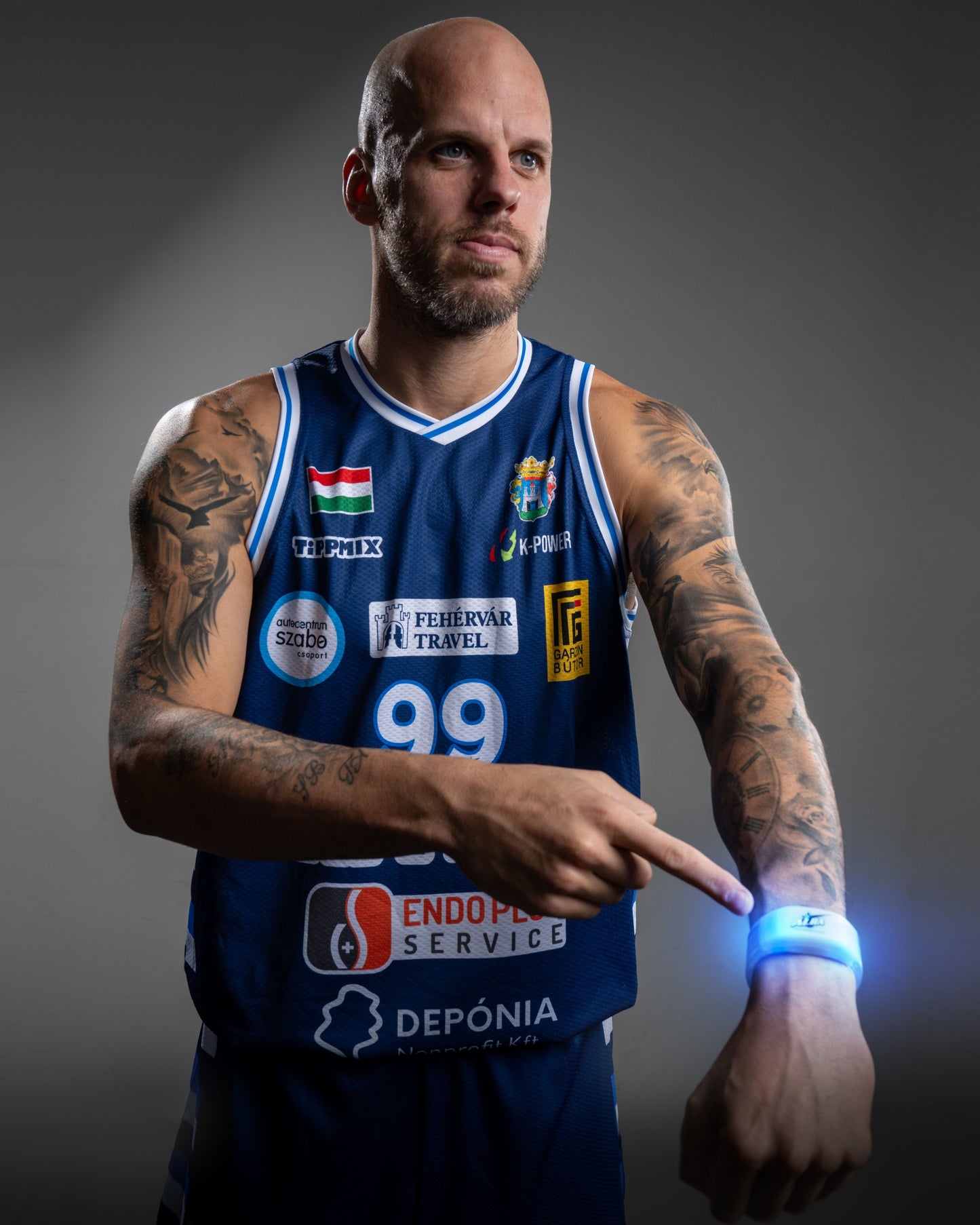 Alba Fehérvár Led Karkötő